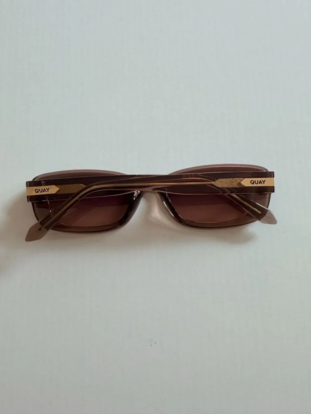 Quay Vibe Check 77205 in Primrose Sepia